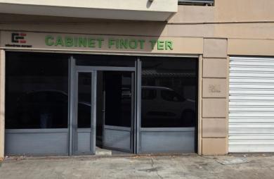 Location Local commercial 120m&sup2; 1 pièce Saint Louis