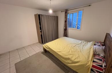 PETITE ILE 97429 - VILLA AGRÉABLE - VASTE PARCELLE - POSSIBLE INVESTISSEMENT - CADRE AGRÉABLE