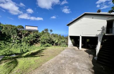PETITE ILE 97429 - VILLA AGRÉABLE - VASTE PARCELLE - POSSIBLE INVESTISSEMENT - CADRE AGRÉABLE