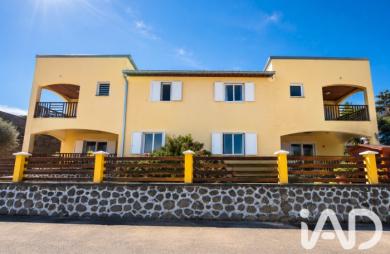 Vente Maison 190m&sup2; 12 pièces Trois Bassins