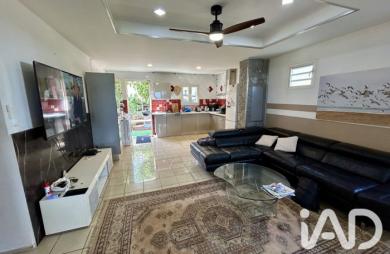 Vente Maison 193m&sup2; 5 pièces Etang-Sale