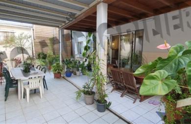 Vente Appartement 215m² 5 pièces La Chaloupe Saint Leu