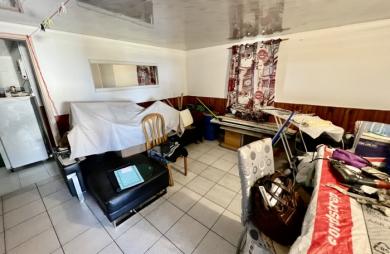 SAINT JOSEPH 97480 - ENSEMBLE IMMOBILIER BIEN SITUÉ - GARAGE - TRAVAUX À PRÉVOIR - VUE DÉGAGÉE