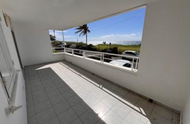 Vente Appartement 90m&sup2; 4 pièces Sainte Suzanne