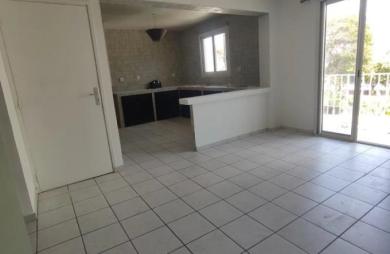 Location Appartement 41m&sup2; 2 pièces Saint-Pierre