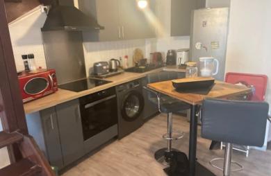 A vendre maisonnette T3 duplex avec jardinet Saint Denis Montgaillard