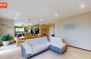 Vente Maison 178.31m&sup2; 6 pièces L