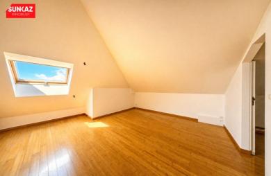 Location Maison 140.00m&sup2; 5 pièces Saint-Pierre