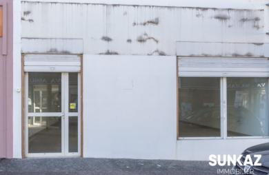 Location Local commercial 70.00m&sup2; 2 pièces Saint-Pierre