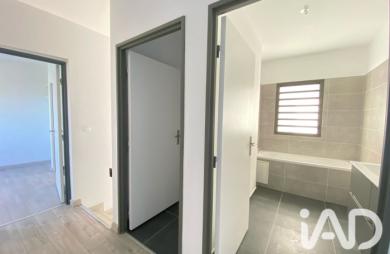 Vente Divers 87m&sup2; 4 pièces Etang-Sale