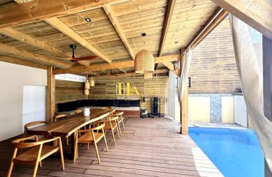 Vente Maison 363m² 16 pièces Trois Bassins