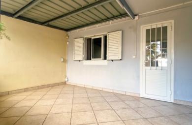 Vente Maison 107m&sup2; 5 pièces Etang-Sale