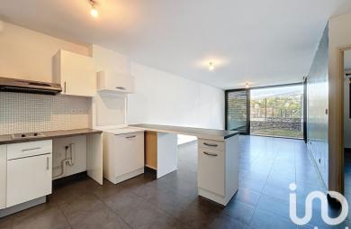 Vente Appartement 51m&sup2; 2 pièces Saint Denis