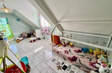 PETITE ÎLE 97429 - ENSEMBLE IMMOBILIER EN BON ETAT GÉNÉRAL - BON RENDEMENT LOCATIF - MAGNIFIQUE VUE MER