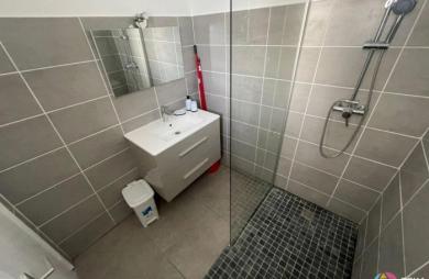 Location Appartement 30m&sup2; 2 pièces Saint-Pierre