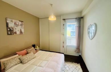 Vente Appartement 95m&sup2; 4 pièces Saint Gilles Les Hauts