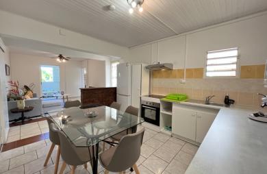Vente Immeuble 247.31m² Saint-Benoît