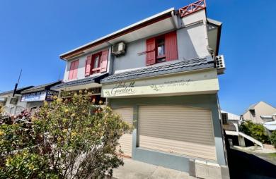 SAINT JOSEPH 97480 - LOCAL COMMERCIAL SITUE EN PLEIN CENTRE VILLE - BONNE RENTABILITÉ LOCATIVE