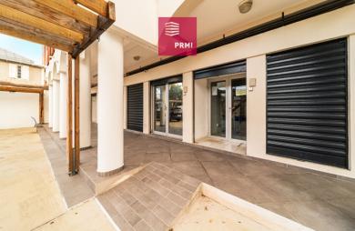 Vente Local commercial 148m² 3 pièces Saint Denis