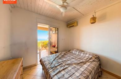 Vente Maison 187.00m&sup2; 8 pièces Saint-Leu