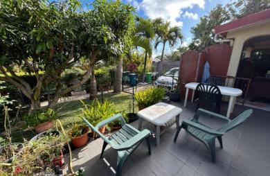 Vente Maison 115m&sup2; 5 pièces Piton Saint Leu