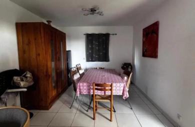 Location Maison 200m&sup2; 6 pièces Sainte Suzanne