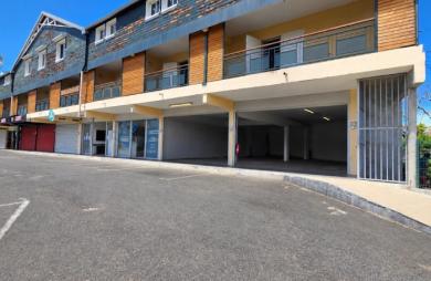 Location Local commercial 118m&sup2; 1 pièce Saint Louis