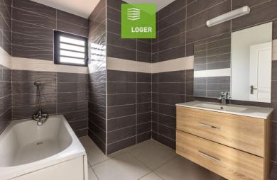 Location Maison 132m² 5 pièces Petite île
