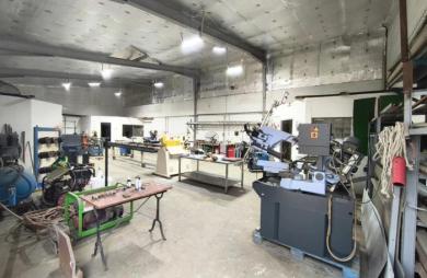 Location Local commercial 200m&sup2; 1 pièce Sainte Clotilde