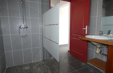 Maison neuve F4 à Bagatelle