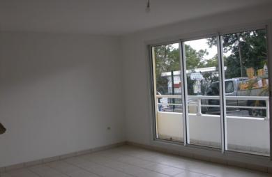 Location Appartement 20.00m&sup2; 1 pièce Le Tampon