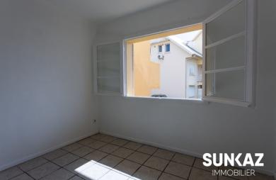 Location Appartement 68.00m&sup2; 4 pièces Saint-Pierre
