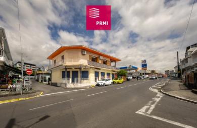 Vente Immeuble 6 pièces Saint-Benoît