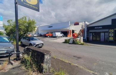 Location Local commercial 646m&sup2; 2 pièces Saint André