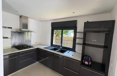 Location Maison 153.25m² 6 pièces Sainte Marie