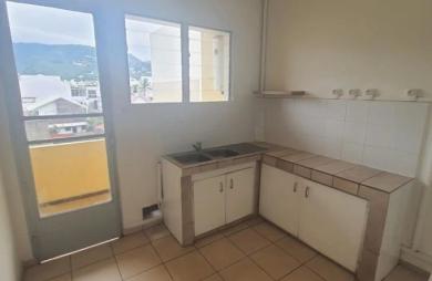 Location Appartement 70m&sup2; 3 pièces Saint Denis