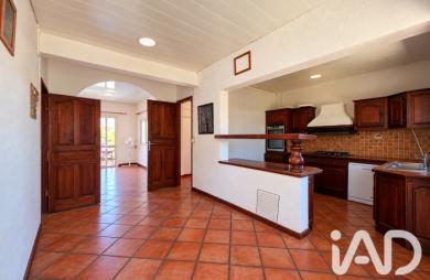 Vente Maison 175m&sup2; 7 pièces L