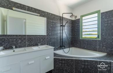 Vente Maison 89m&sup2; 4 pièces Saint-Pierre