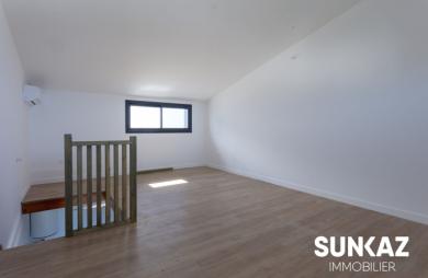 Location Appartement 47.30m&sup2; 2 pièces Saint-Pierre