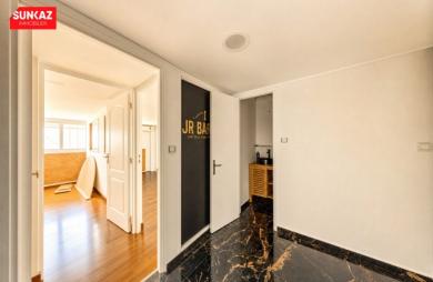 Location Local commercial 70.00m&sup2; 2 pièces Saint-Pierre