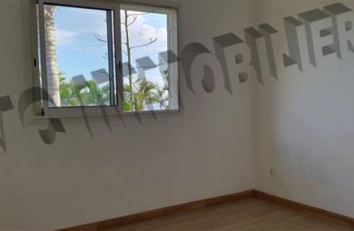 Location Maison 93m² 4 pièces Etang-Sale