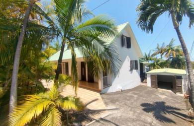 Location Maison 160m&sup2; 7 pièces Ravine des Cabris