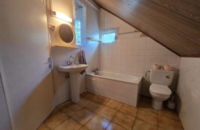 Location Maison 160m&sup2; 7 pièces Ravine des Cabris