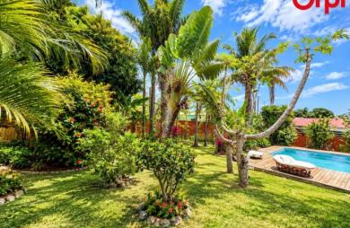 Vente Maison 217m&sup2; 5 pièces Saint Gilles Les Hauts