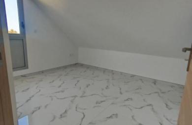 Location Maison 99.22m&sup2; 5 pièces Saint Gilles les Bains