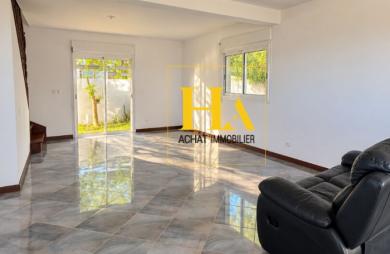 Vente Immeuble 260m² 10 pièces Les Avirons