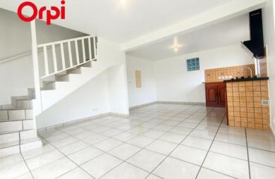 Location Maison 70.88m&sup2; 3 pièces Le Tampon
