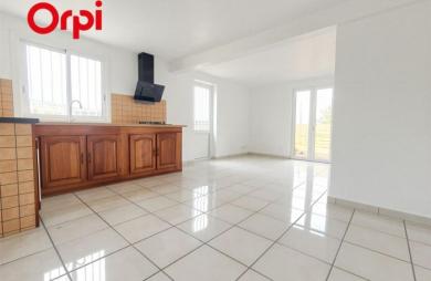 Location Maison 70.88m&sup2; 3 pièces Le Tampon