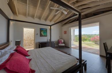 Propriété de 2 villas vue mer aux Terres Basses