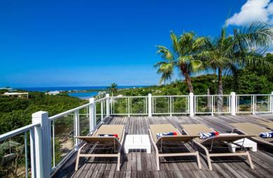 Propriété de 2 villas vue mer aux Terres Basses